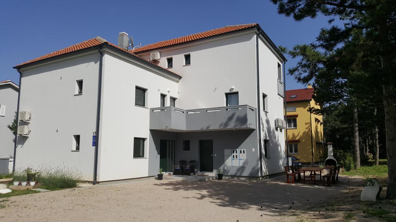 Studios Artemis Baška Exterior foto
