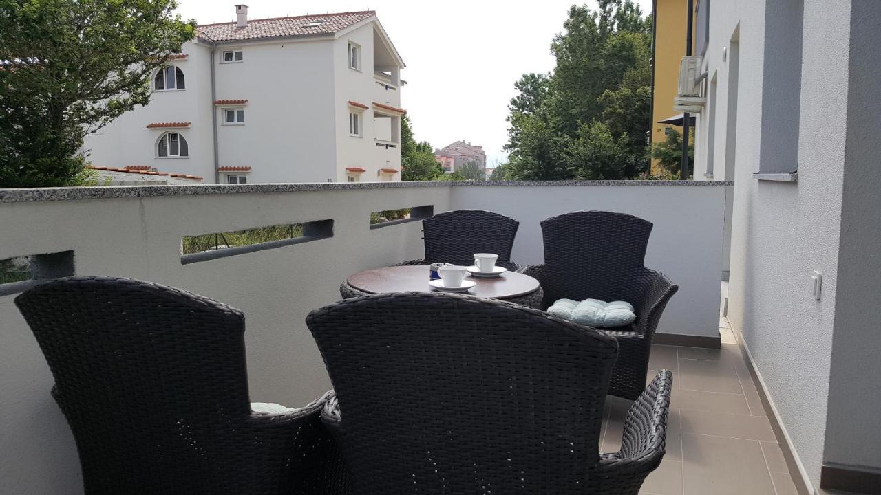 Studios Artemis Baška Exterior foto